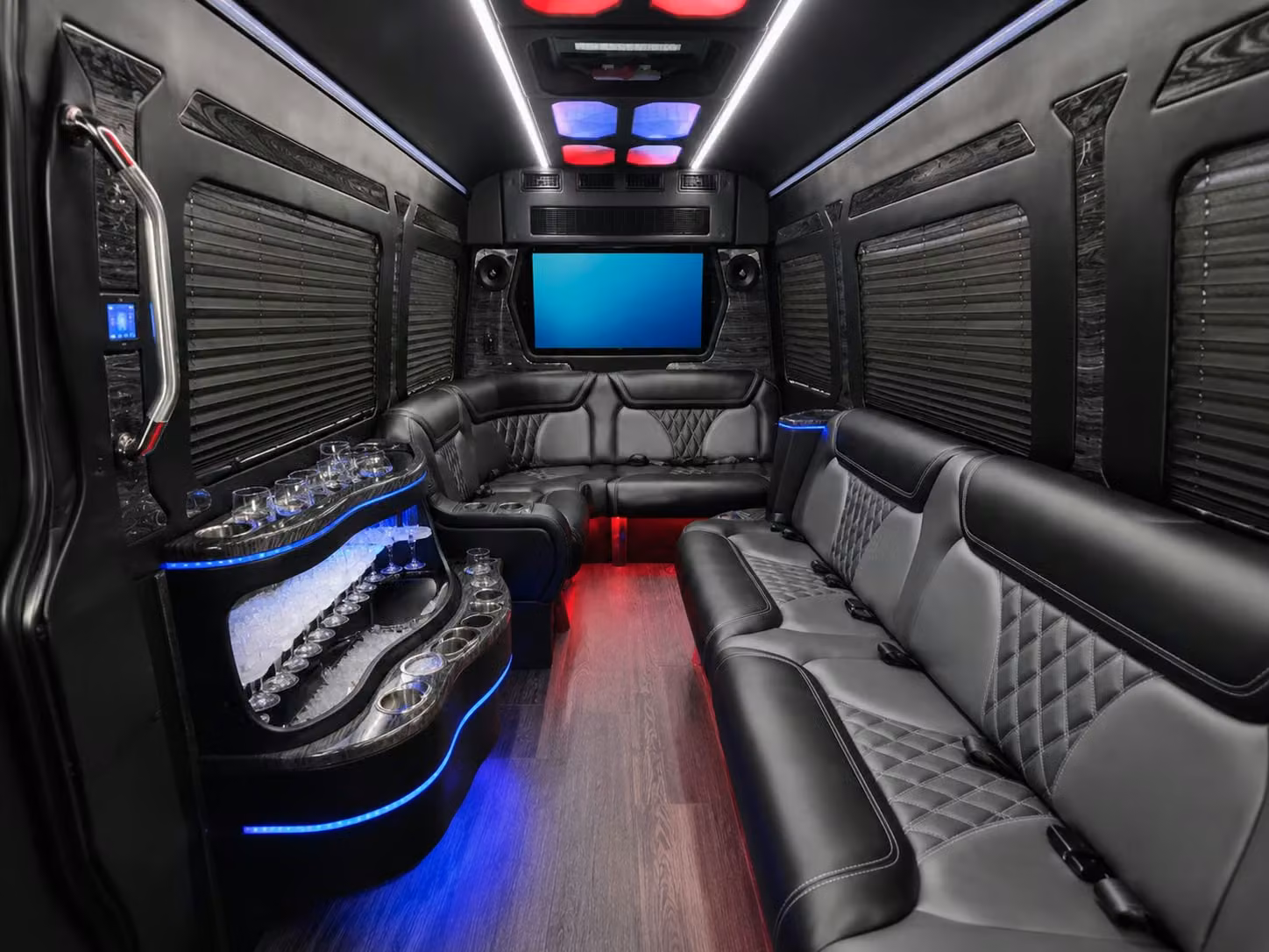 coachbuswestland com helps you plan school and youth group long distance trips out of westland