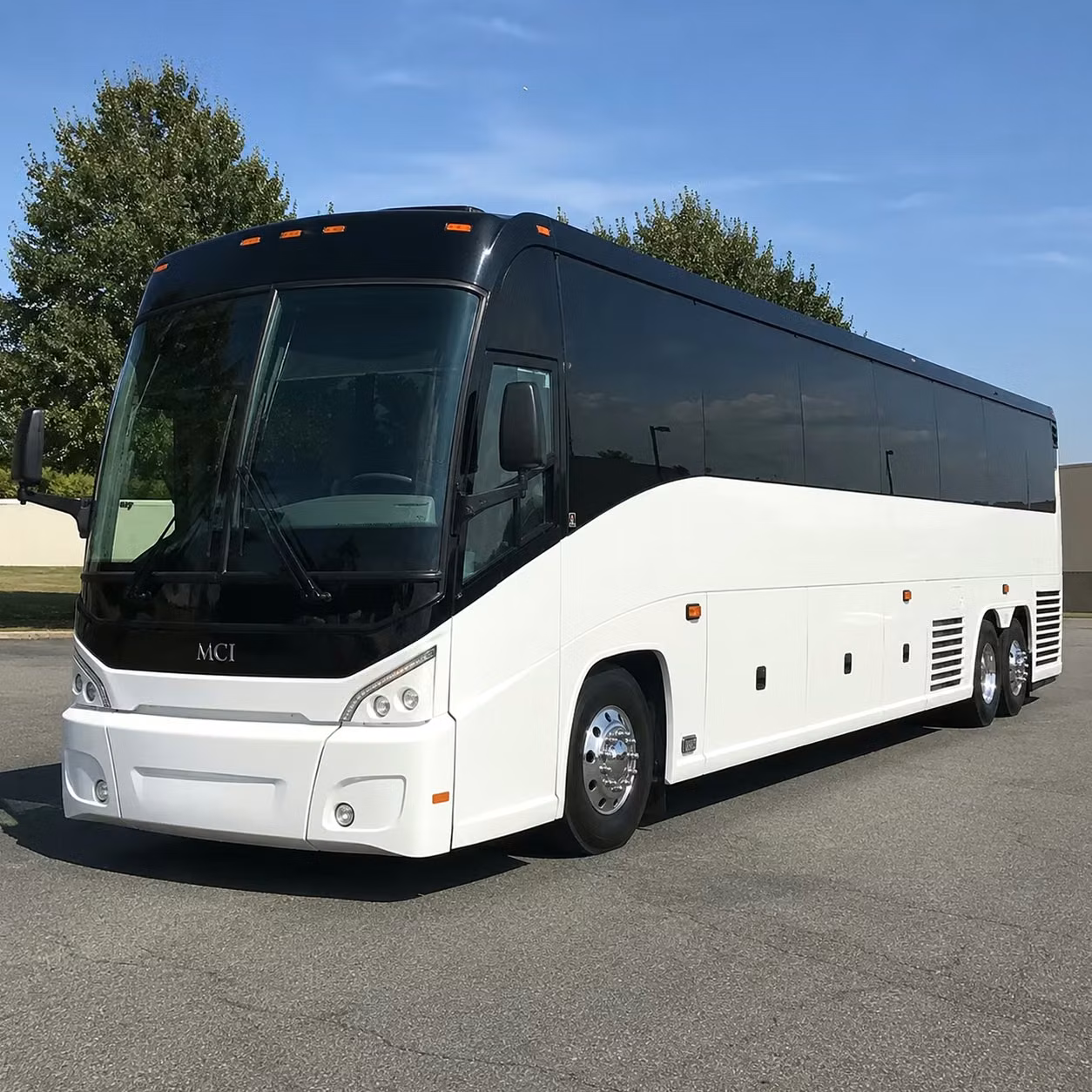 westland groups headed to detroit stadiums and arenas rely on long distance charter bus rentals
